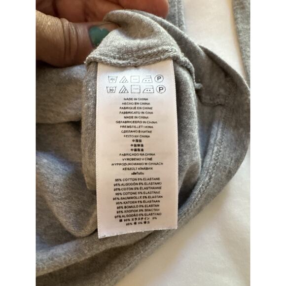 Michael Kors Gray V Neck Top Shirt Women's Large Rhinestone Logo Long Sleeve - Picture 6 of 7